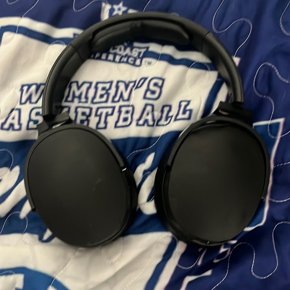 Skull candy headphones 💀 🍭 🎧